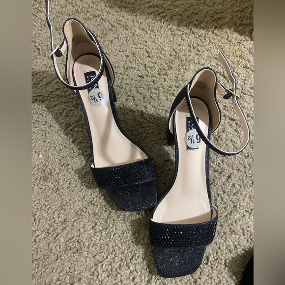 Jones Ny shoes - Picture 3 of 3